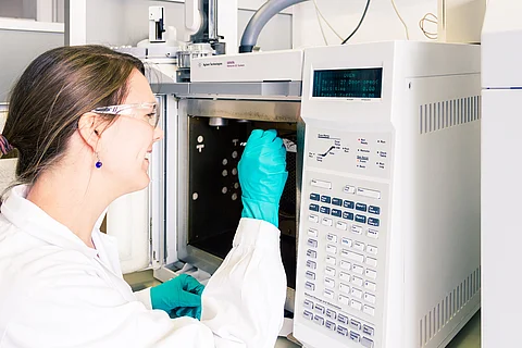 Qualitätskontrolle mit Gaschromatographie